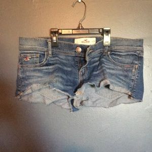Hollister Jean shorts size 9 w29